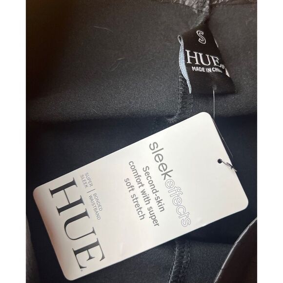 HUE Sleek Effects Black Crocodile Skin Design Soft Stretch Leggings Sz S NWT - Picture 10 of 16